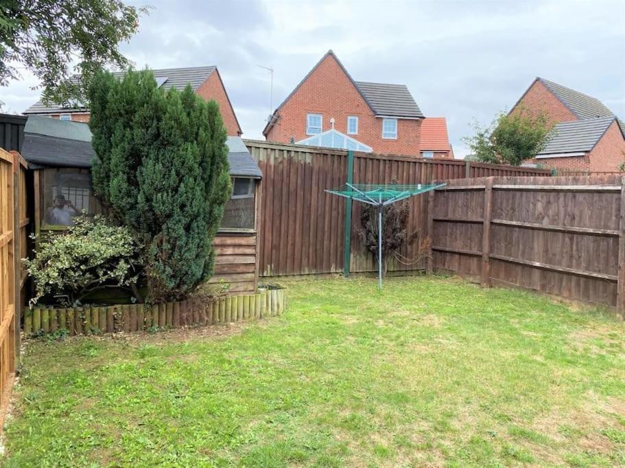 Charming Home In Wellingborough Luaran gambar